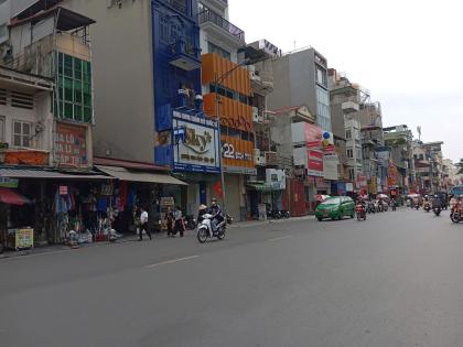 Ngộp bank bán Gấp nhà mặt phố Bạch Mai sầm uất gần Chợ Mơ 50m2 chỉ 12.x tỷ. LH 0989626116