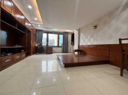 Cho thuê Building 75m x 6 tầng 1 hầm thang máy Vạn Phúc 35tr 0903409888