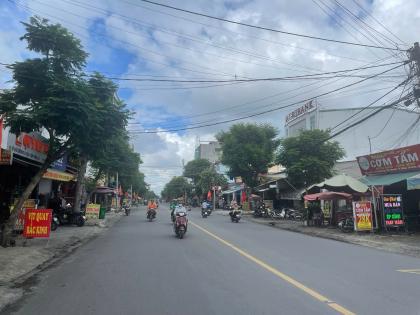 CHO THUÊ NHÀ MẶT TIỀN QUẬN 12 – GIÁ SIÊU RẺ CHỈ 15 TRIỆU/THÁNG