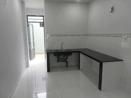 NHÀ 2 TẦNG 56M2 HẺM XE HƠI, NGAY ĐƯỜNG SONG HÀNH. KHU ẨM THỰC PHỐ ĐÊM HÓC MÔN SẦM UẤT.