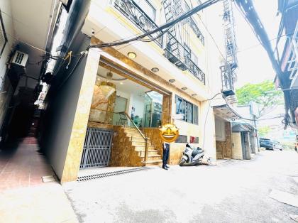 Bán Toà Nhà Võ Chí Công Ô Tô 180m2-9T MT8m LÔ GÓC 77 CHDV 82 Tỷ Có Thương Lượng.