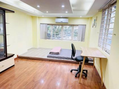 Bán nhà Lô góc hẻm 6m Huỳnh Văn Bánh - Lê Văn sỹ,  4,5x14,5m, 5 tầng - 7PN,  9,1 tỷ.