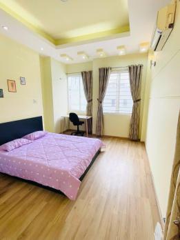 Bán nhà Lô góc hẻm 6m Huỳnh Văn Bánh - Lê Văn sỹ,  4,5x14,5m, 5 tầng - 7PN,  9,1 tỷ.