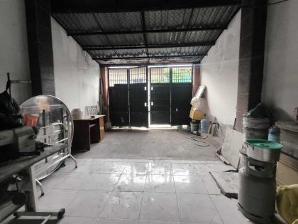 NHÀ 2 TẦNG 134M2 NGANG BỀ THẾ 8M TUYỆT ĐẸP, ĐANG CHIA LÀM 2 CĂN. HẺM XE TẢI THÔNG. TÂN XUÂN. HÓC