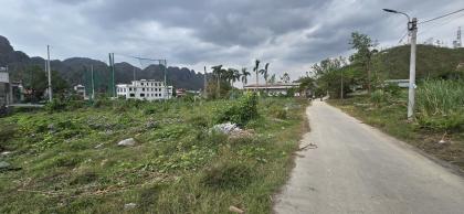 Bán đất đường QL 18 - đường Nguyễn Đức Cảnh, Quang Hanh, Cẩm Phả, Quảng Ninh, 1800m, MT 60m, miễn