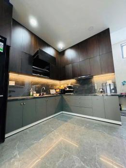 **Bán nhà đường Hoàng văn Thụ, phường 4, Tân Bình (4*13,5) 3 tầng chỉ 9 tỷ