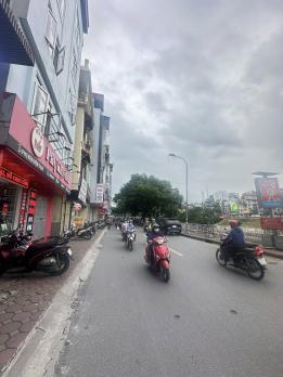 Bán nhà phố Giáp Nhất, DT 71m x 8 tầng, MT 5,5m, giá 51,5 tỷ,( có thương lượng)