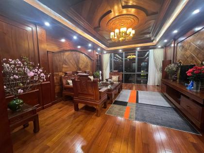 Bán nhà phố Giáp Nhất, DT 71m x 8 tầng, MT 5,5m, giá 51,5 tỷ,( có thương lượng)
