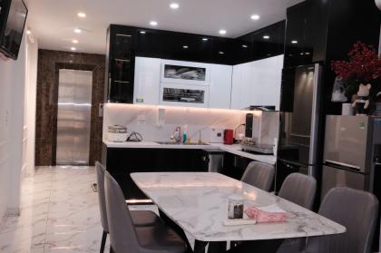 Bán nhà phố Hoàng Văn Thái, Thanh Xuân, nhà đẹp 6 tầng thang máy, phân lô, ô tô tránh