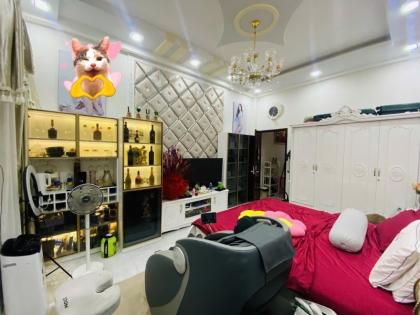 ✨ NHÀ PHỐ VIP NGAY PARC MALL ✨ Đường 84 Cao Lỗ, Phường 4, Quận 8. . Diện tích: 4m x 16m (62m²). . Kết cấu: 3 tầng, 4PN