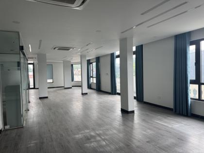 bán nhà phố Yên Xá, Thanh Trì, lô góc 2 mặt tiền, 230m2, 7 tầng thang máy, giá 83 tỉ
