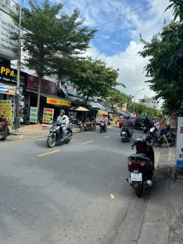 BÁN GẤP NHÀ MẶT TIỀN SONG HÀNH – P. ĐÔNG HƯNG THUẬN, Q.12 – NỞ HẬU TÀI LỘC