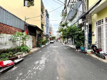 Nhà Hẻm Ôtô Đường Nội Bộ Phan Văn Trị Quận Bình Thạnh Phường 11 Cũ.