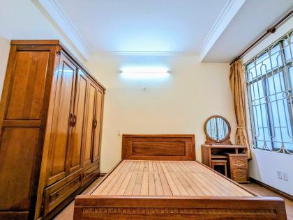 Bán nhà riêng đường Bùi Xương Trạch, Thanh Xuân, lô góc thoáng sáng, ngõ rộng