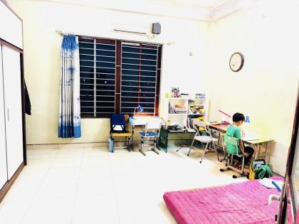 Bán Nhà Mặt Tây Hồ Nguyễn Hoàng Tôn 188m2-5T MT6,6m 2 THOÁNG 65 Tỷ Có Thương Lượng.