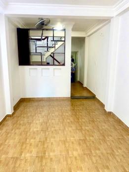 CHƯA ĐẾN 9 TỶ - có ngay nhà hẻm xe hơi đỗ cửa Quận 3 - gần 40m2, 3 tầng, vị trí cực đẹp.