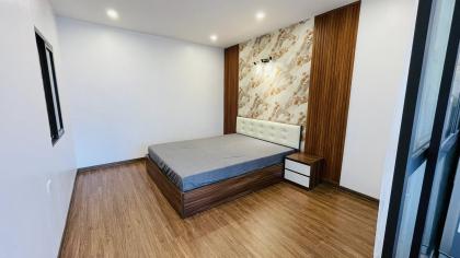 ????Nhà tập thể Quân đội Hoàng Quốc Việt ~90m, 3PN, Mới đẹp, 4.59 tỷ TT Cầu Giấy