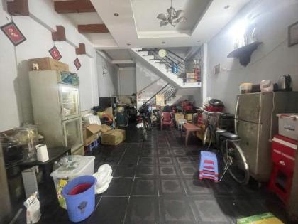 Bán nhà Mặt tiền đường Tân Quý - gần chợ Tân Hương, 4,7x10,5m, 3 Tầng - 3PN, 9,4 tỷ,