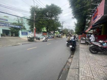 Bán nhà Mặt tiền đường Tân Quý - gần chợ Tân Hương, 4,7x10,5m, 3 Tầng - 3PN, 9,4 tỷ,