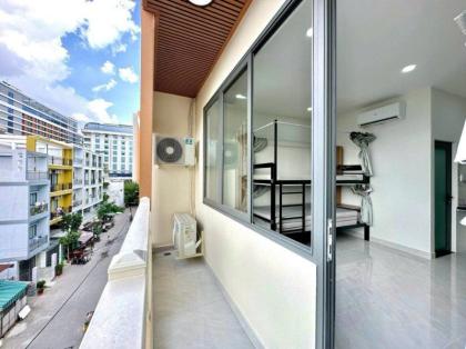 Bán Nhà Hẻm 6m Nguyễn Thái Sơn, chợ Gò Vấp, 10x14m, 7 T - 25 PN, thu 200tr, 27,5 tỷ