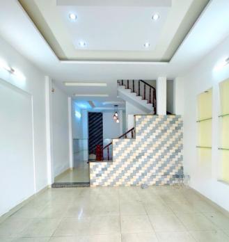 ????Nhà, ngang hiếm ( 5x12 ) 60m² - 3 tầng btct - 3pn, 3wc - hxh - tới nhà - sổ a4 - chỉ 5.5 tỷ