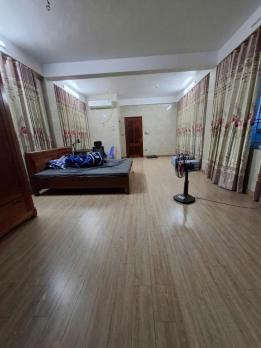 Mặt phố Nguyễn Văn Trỗi sầm uất cạnh Làng việt kiều Châu Âu 40m2 chỉ 9.x tỷ. LH 0989626116