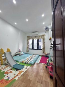Bán nhà riêng 5 tầng ngõ 159 Hà Kế Tấn Thanh Xuân DT 40m giá 10.3 tỷ