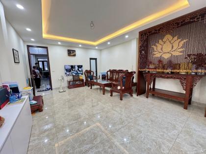Bán Nhà Mặt Phố Định Công Hạ Hoàng Mai 72m2-3T 8,4 Tỷ Có Thương Lượng.