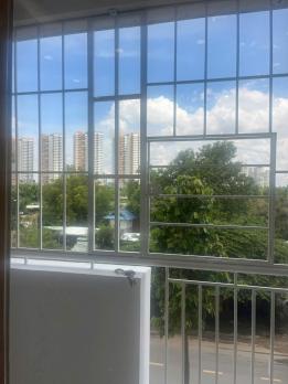 Bán chung cư Bình Khánh, Quận 2, 70m2 có sổ chỉ 4ty150 nội thất đầy đủ