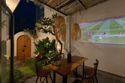 BIỆT THỰ MINI SÂN VƯỜN CỰC CHILL 3 TẦNG BTCT CHỦ XÂY TÂM HUYẾT 62M2 NGAY SONG HÀNH TRUNG TÂM HÓC