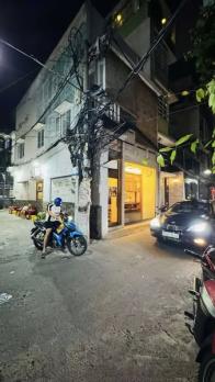 Nhà Hẻm Ôtô Vào Nhà Đường Phan Đình Phùng Phường 2 Phú Nhuận Cũ.