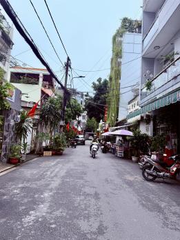 **Bán nhà hẻm 8m Trương Hoàng Thanh, phường 12 Tân Bình (4,5x30) 16,5 tỷ