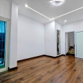 Bán nhà đường Khương Trung, Thanh Xuân, nhà đẹp ô góc, ngõ thông