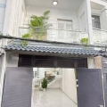 NHÀ 2 TẦNG THIẾT KẾ SANG TRỌNG GẦN BỆNH VIỆN QUẬN 12 HẺM XE HƠI THÔNG HUỲNH THỊ HAi,TCH, Q12.