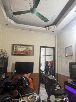 Bán nhà phố Hào Nam, Đống Đa, gần ngay mặt phố, 2 mặt thoáng