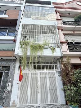 CHỈ 6 TỶ NHỈNH CHÚT, CÓ NGAY NHÀ 40M2 - 4 TẦNG, TẠI ĐƯỜNG NGUYỄN ĐÌNH CHIỂU - QUẬN 3.