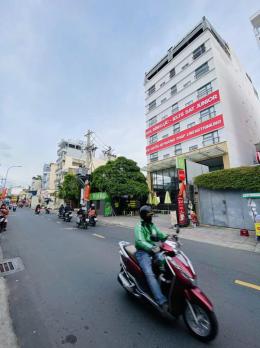 Bán nhà Mặt tiền Nguyễn Văn Đậu - gần Phan Văn Trị, 4x35m, nở hậu 4,8m, 3 Tầng, 23,9 tỷ