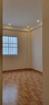 Bán căn hộ chung cư  p.2 Q.5 - 74m2 có 3 pn có sổ có thang chỉ 4ty7