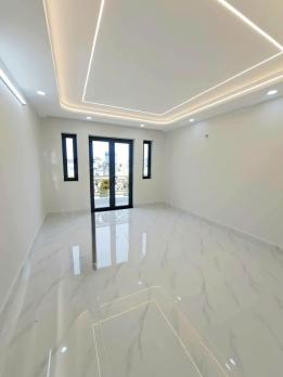 Nhà đẹp giá siêu rẻ tại bình tân