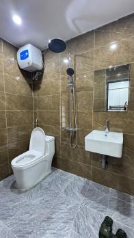 ????????Tập thể cực đẹp NGUYỄN CHÍ THANH 75m, 3PN full nội thất, hơn 5 tỷ
