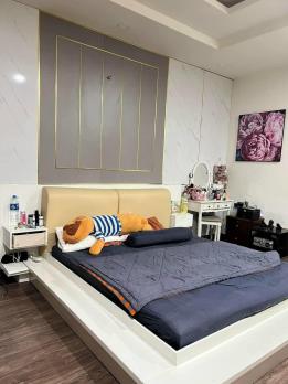 XE HƠI TRÁNH! Bán Nhà 5 Tầng Cực Đẹp Nguyễn Thiện Thuật, 38m2, 9.2 Tỷ