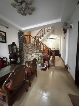 **Bán nhà 7/3 Trung Lang, phường 12, Tân Bình (4,5x10) 5PN, hơn 6 tỷ?