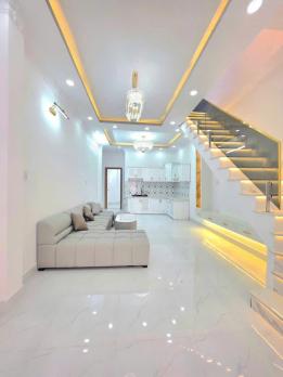 NHÀ ĐẸP – 1 LẦU – 4 tỷ 790 – XE HƠI ???? TỚI NHÀ – KẾ QUẬN 7