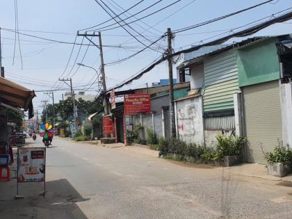 DÃY NHÀ (25X65) 3 MẶT TIỀN NGAY CHỢ THỚI TỨ, TRỊNH THỊ MIẾNG, HÓC MÔN
