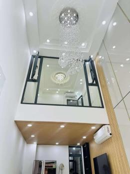 Nhà Đường Cách Mạng Tháng Tám Phường 11 Quận 3 Cũ.