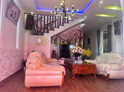 BÁN BIỆT THỰ LANGBIANG ĐÀ LẠT - 4PN, SÂN ĐẬU 3 Ô TÔ