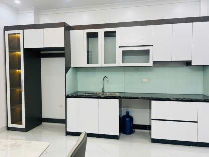 Bán nhà riêng tại Phạm Văn Đồng,  61m2, ô tô, kinh doanh, Full nội thất, 15tỷ.