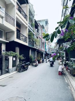 **Bán nhà mặt tiền 38 Nguyễn Thanh Tuyền, p2, Tân Bình; (4x17) 4 tầng
