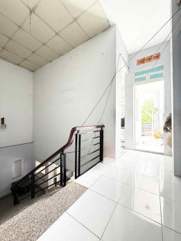 NHÀ 2 TẦNG 80M2 NGANG HƠN 5 MÉT Ô TÔ CÁCH 10M GẦN LÊ THỊ RIÊNG QUẬN 12 - GIÁP GÒ VẤP. CHỈ 3,37 TỶ