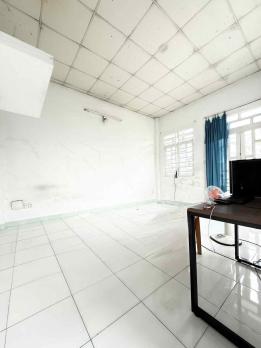 NHÀ 2 TẦNG 80M2 NGANG HƠN 5 MÉT Ô TÔ CÁCH 10M GẦN LÊ THỊ RIÊNG QUẬN 12 - GIÁP GÒ VẤP. CHỈ 3,37 TỶ